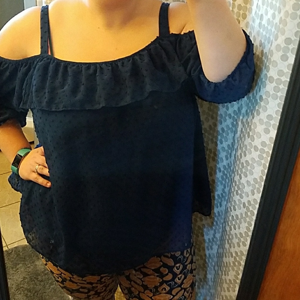 Cute blue polka dot top